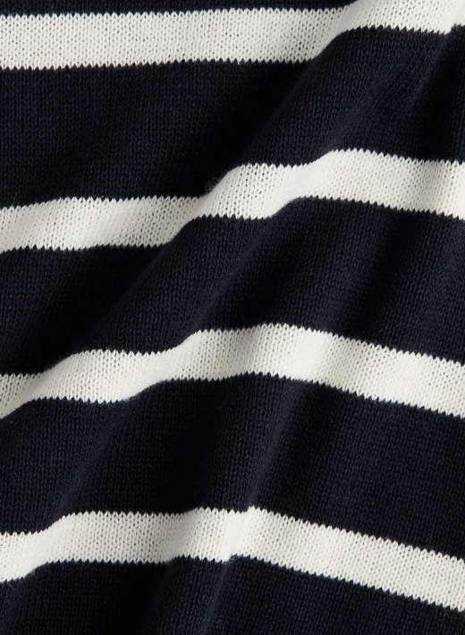H&M Sweater