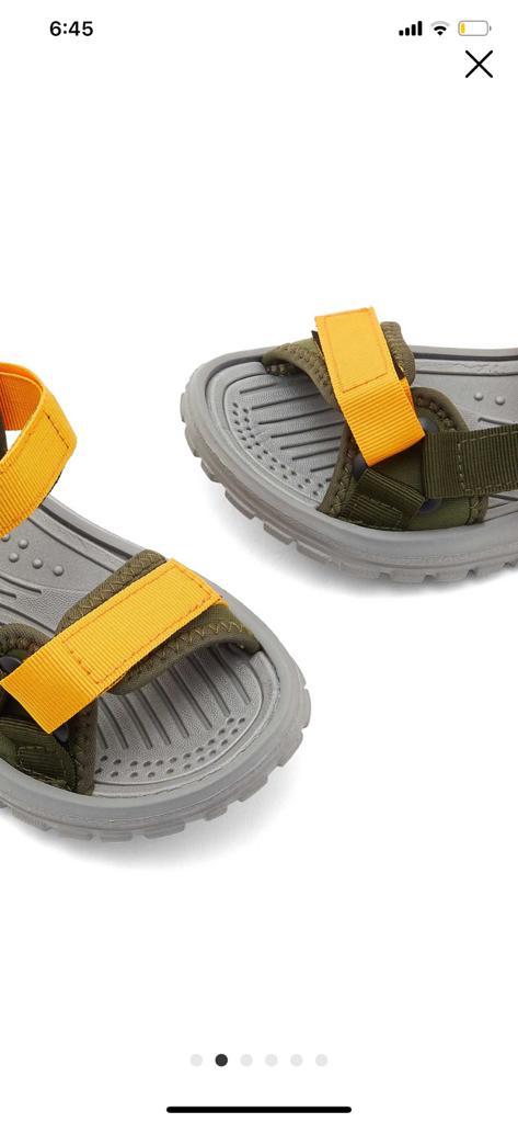 R&B Sandals