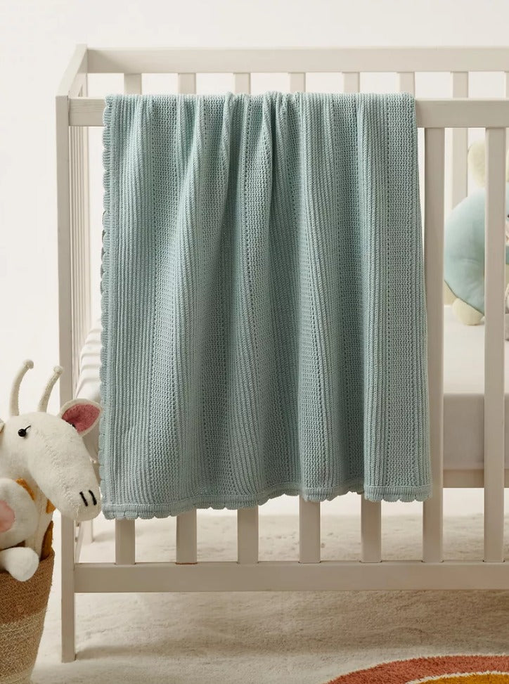Junior's Knitted Blanket