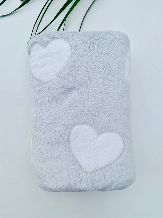 Junior's Woollen White Hearts Blanket