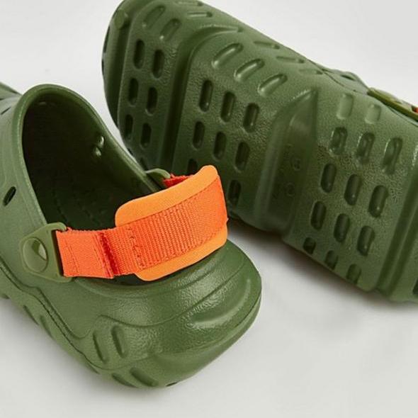 George Crocs