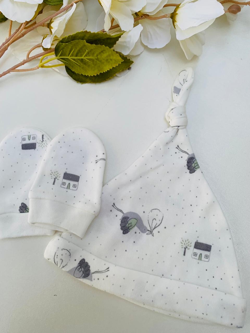 George Cap & Mittens Set