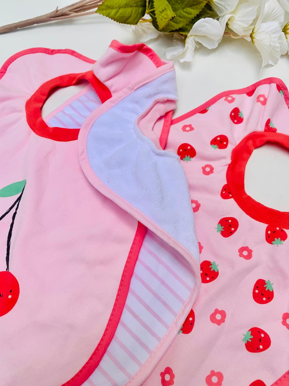 Matalan pack of 3 bibs