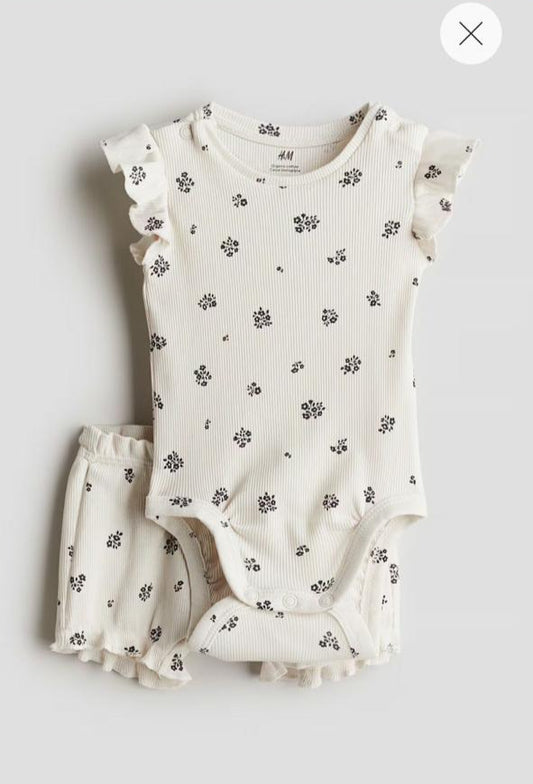 H&M Ribbed Floral Bodysuit & Shorts Set