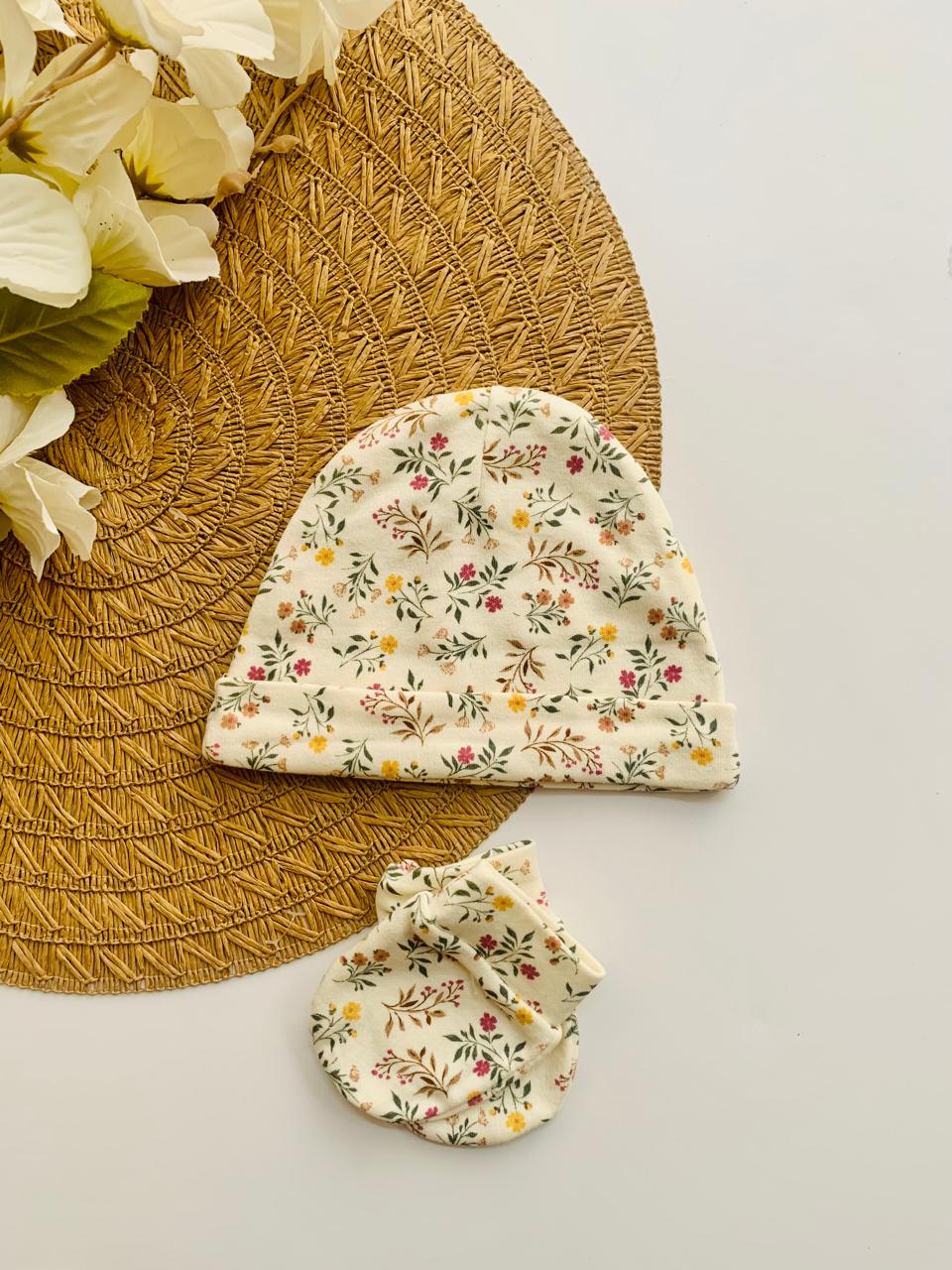 Pack of 3 Caps & Mittens Set