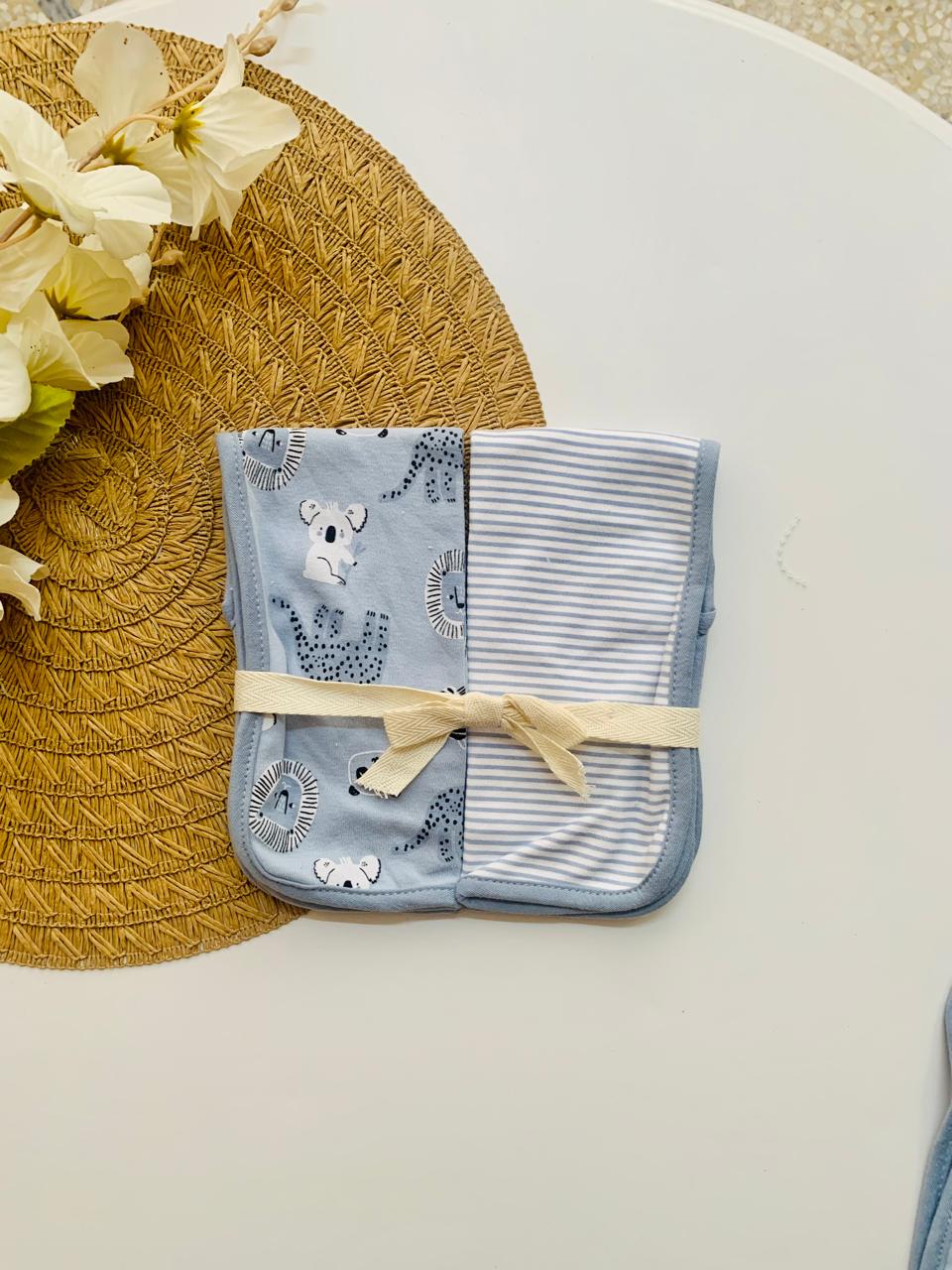 Pack of 2 Bibs & 2 Burp Cloths