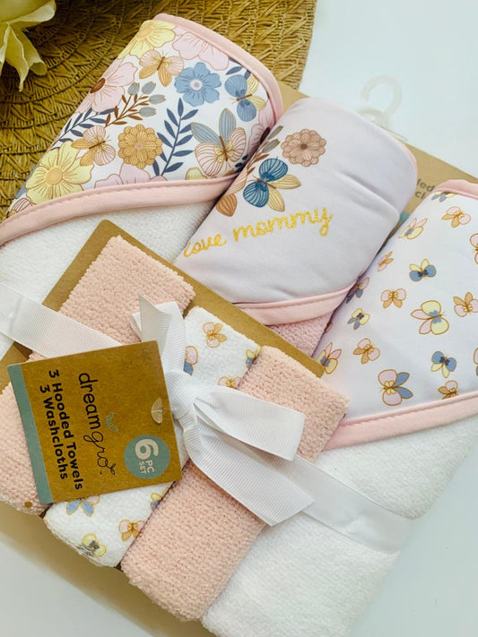 pack of 3 Floral "I Love Mummy" Hooded Towel & Wash Cloths