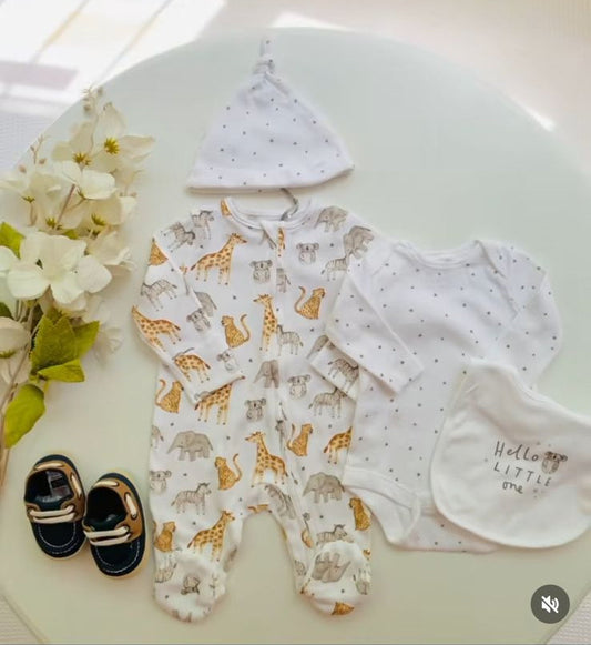 Tu Clothing Giraffe Print 4pc Starter Set