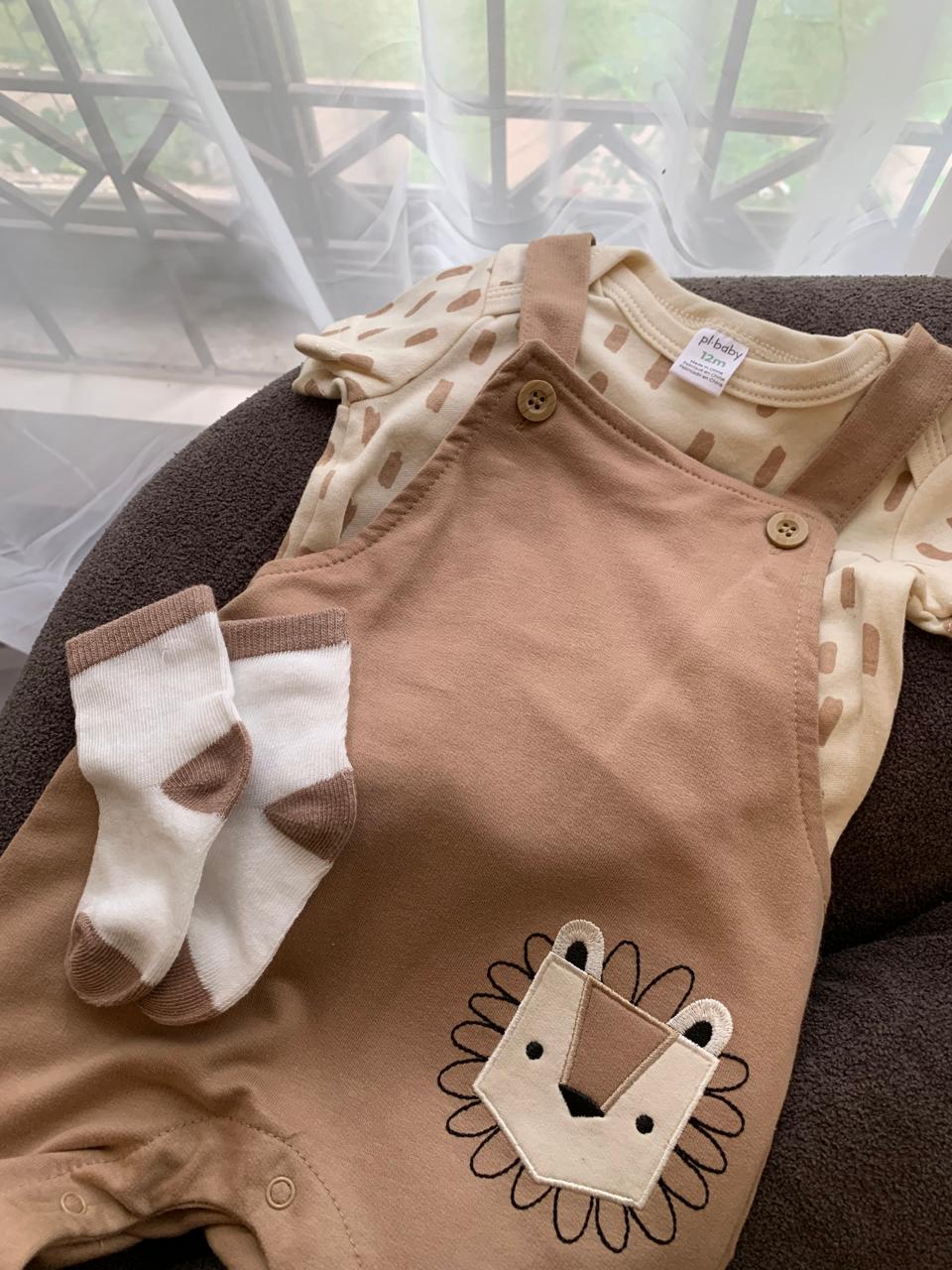 Lion Dungaree with Matching Socks