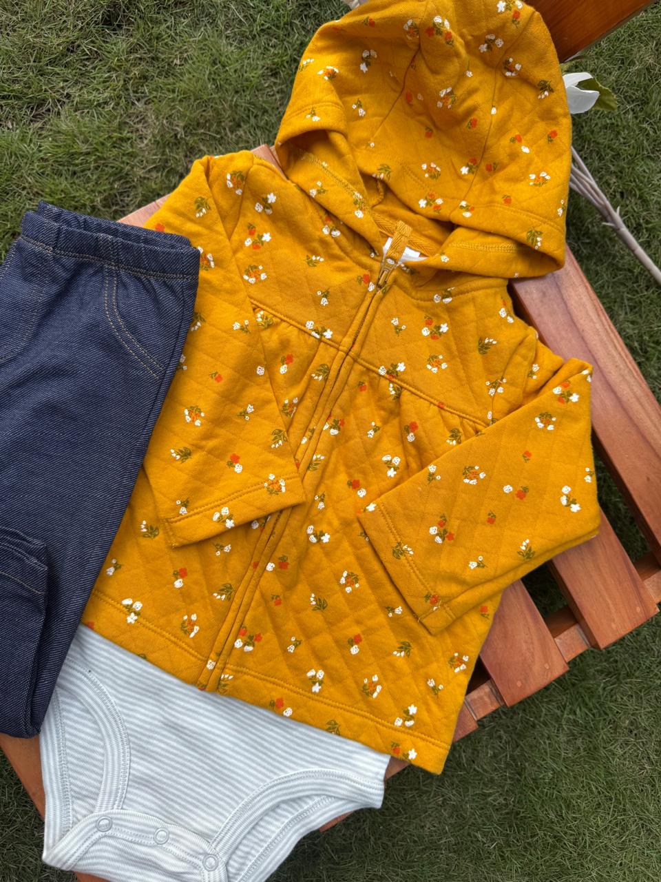 Carters 3pc Set