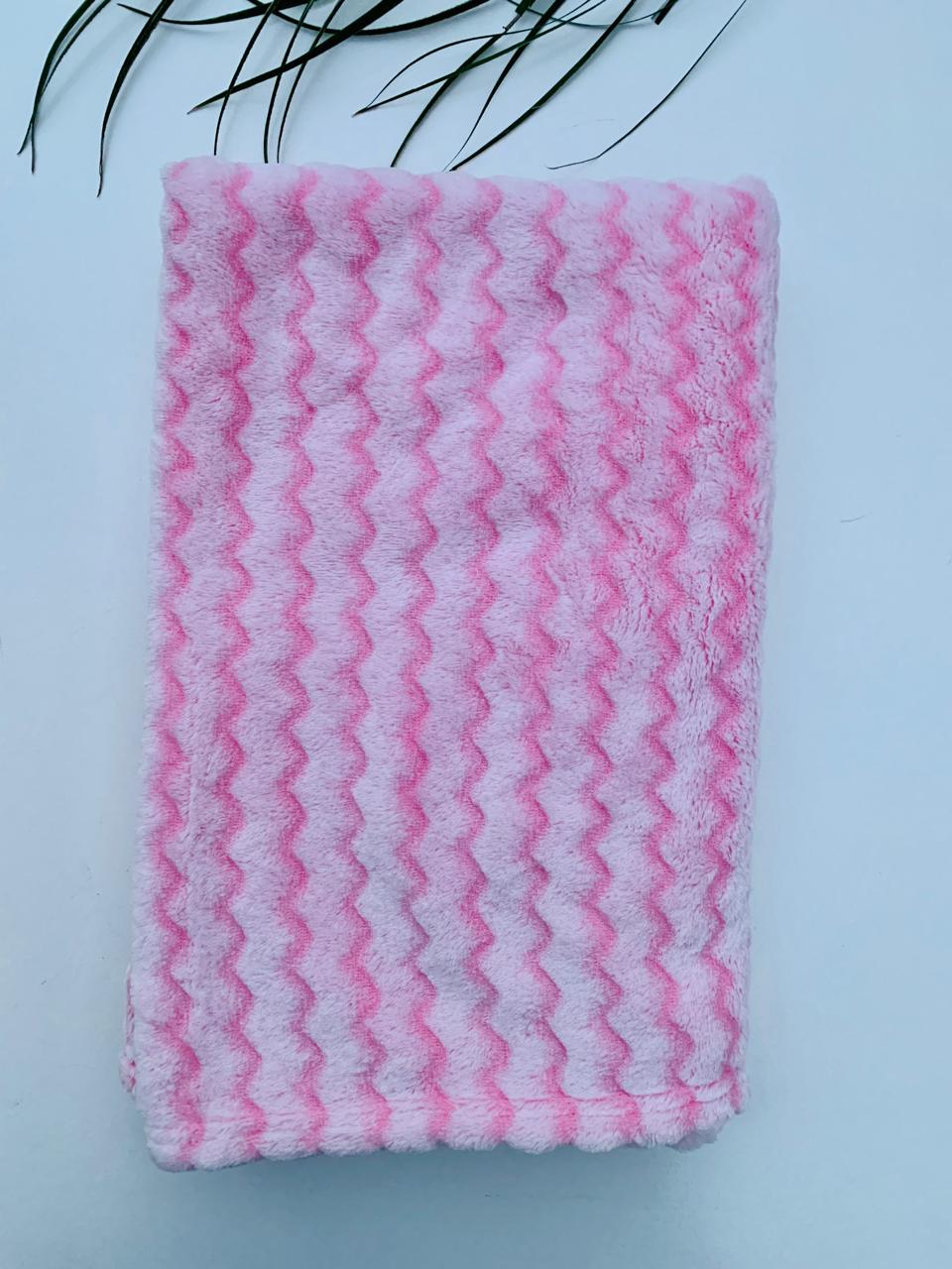 Junior's Woollen Pink Blanket