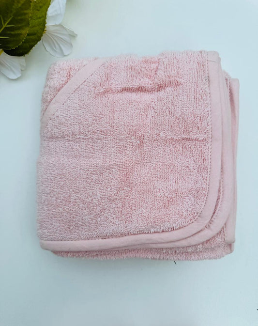 George Hooded Towel