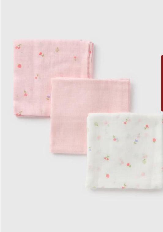 Matalan Pack of 3 Muslin Squares