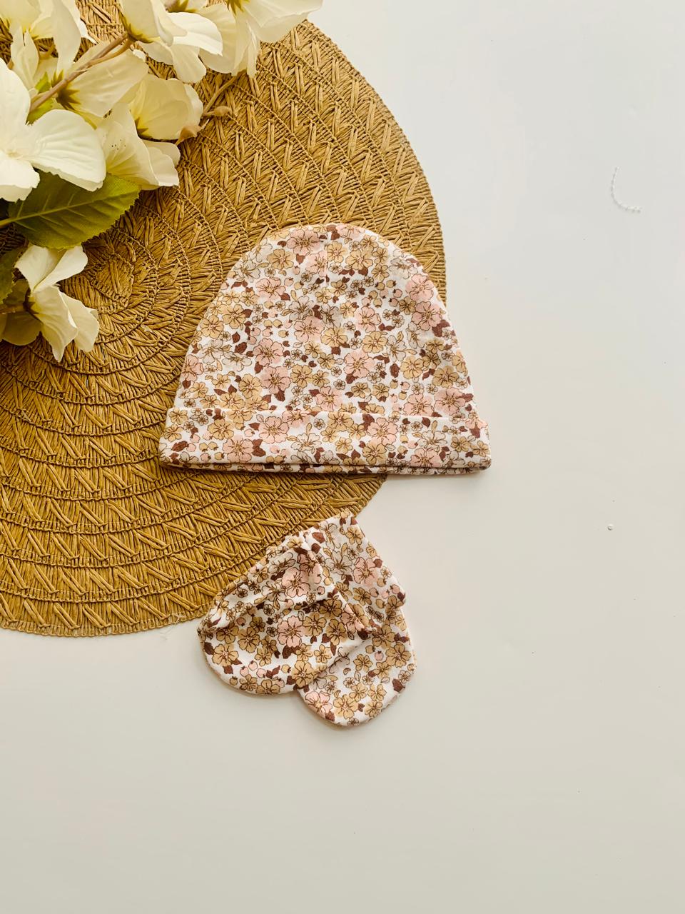 Pack of 3 Caps & Mittens Set