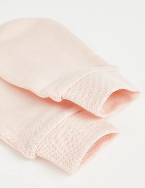 George Pack of 4 Mini Hearts Scratch Mittens Set