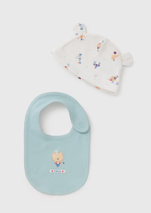 Matalan Bib & Cap Set