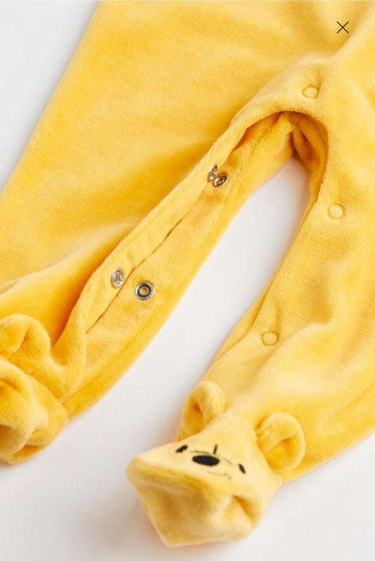 H&M ''Pooh'' Themed Sleepsuit