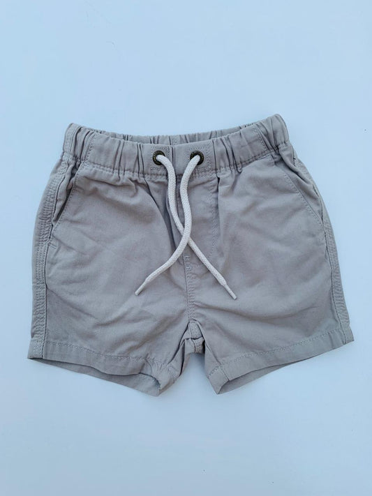 Next Cream Shorts