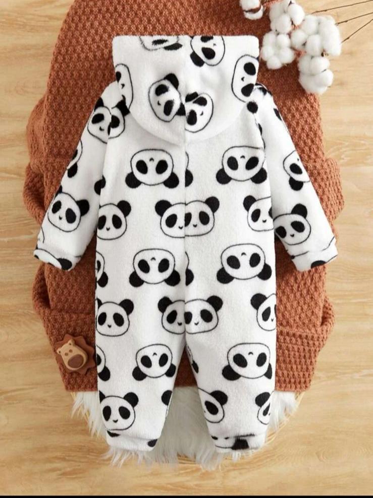 SHEIN Velour Panda Faces Sleepsuit