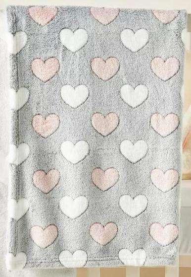 Junior's Woollen Pink Hearts Blanket