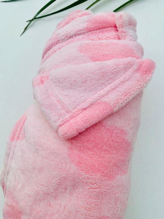 Junior's Woollen Pink Blanket lines