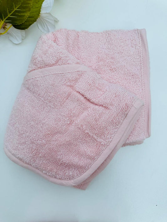 George Hooded Towel