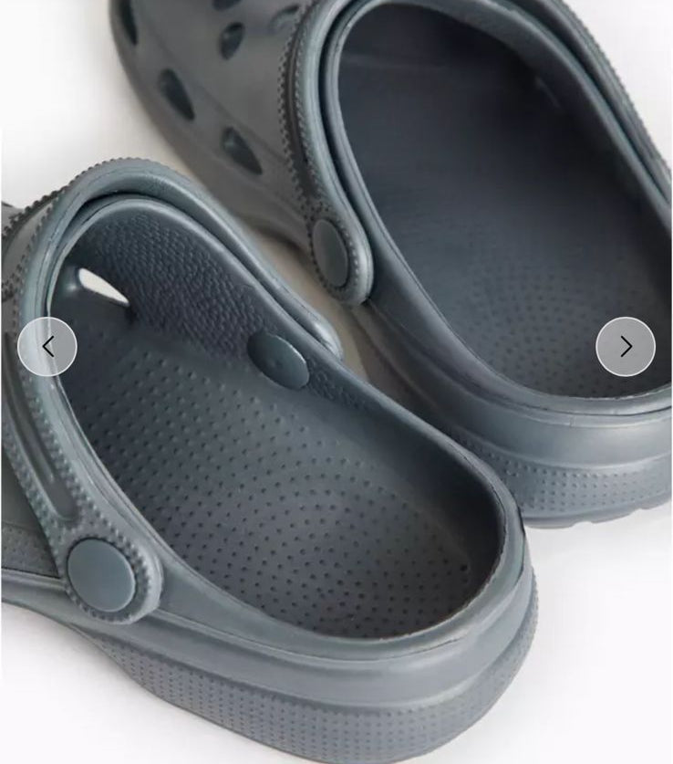 TU Clothing Monster Toe Badge Clogs