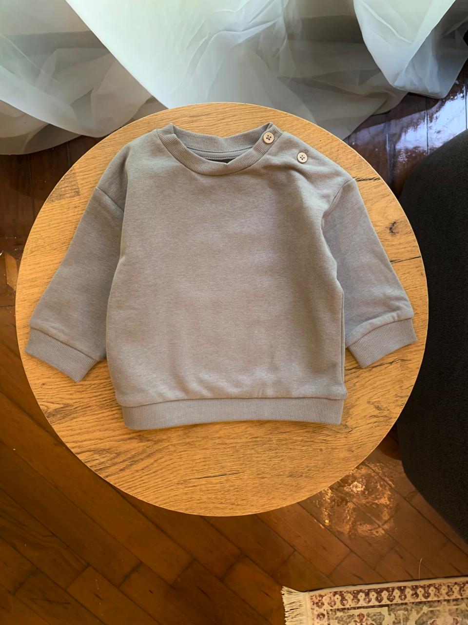 George Button Shoulder Sweatshirt