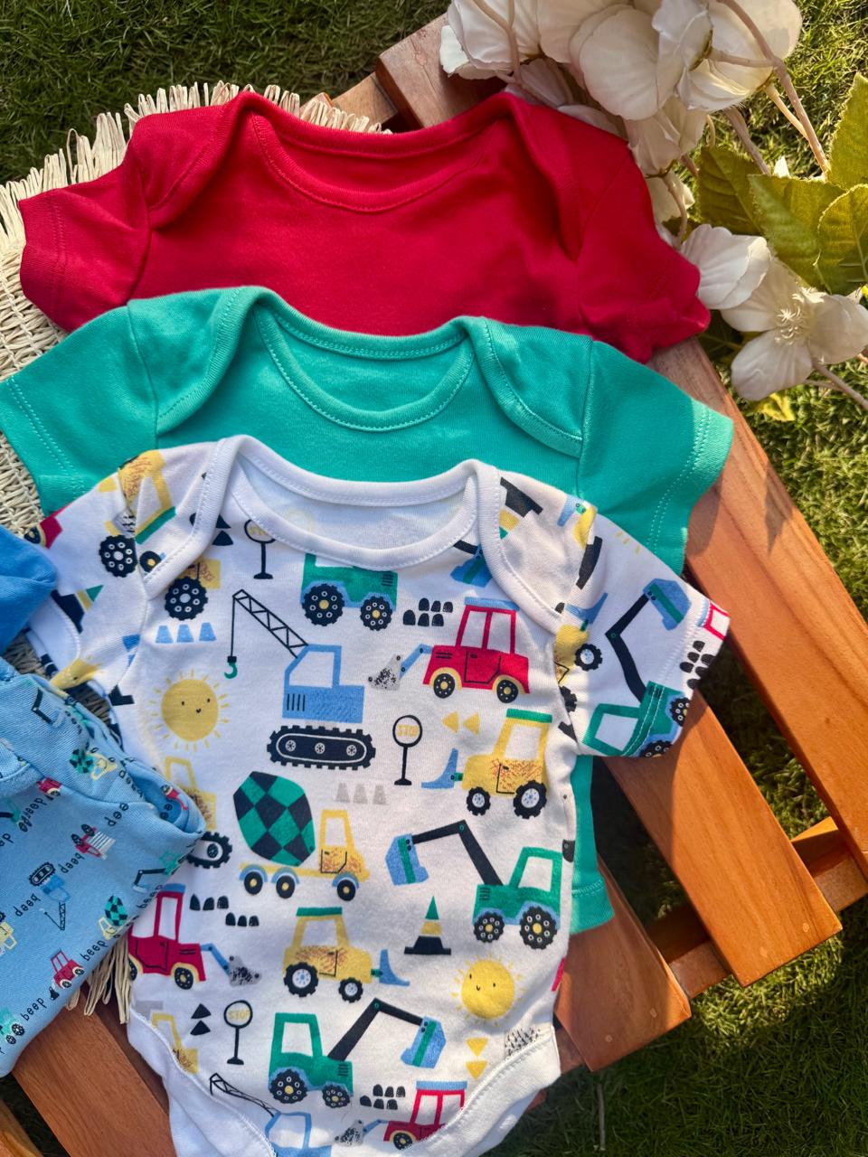 George pack of 5 Construction Vehicles Short Sleeve Bodysuits
