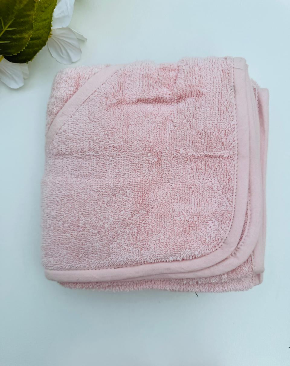 George Hooded Towel