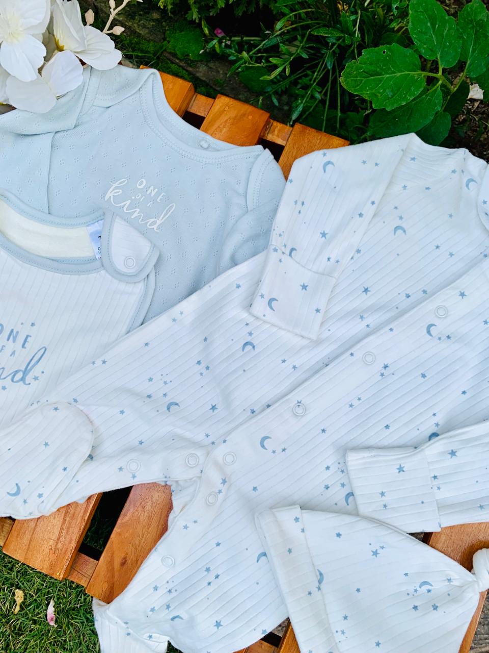 Tu Clothing Stars & Moons Print 4pc Starter Set