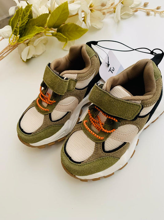 TU Clothing Shoes
