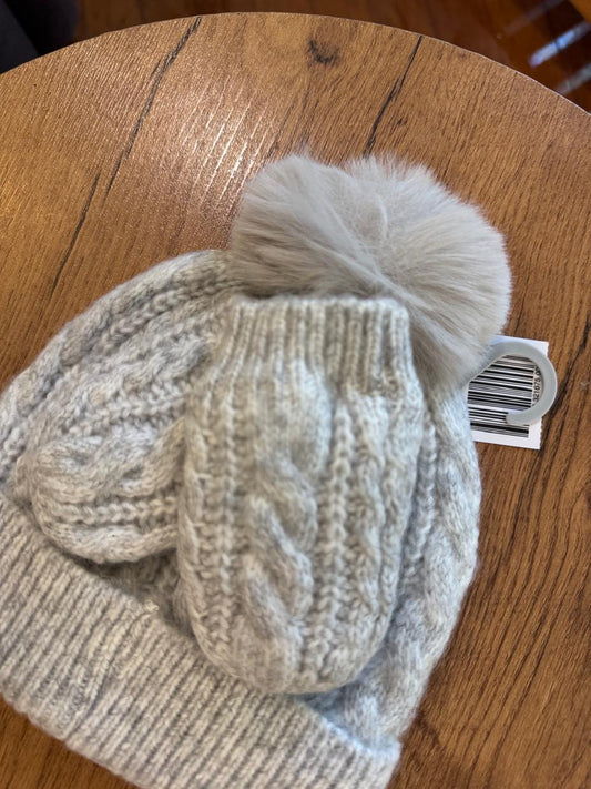 Matalan Knitted Cap & Mitten Set