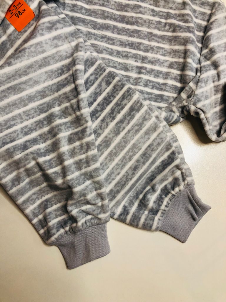 Grey Lines on White Fleeced PJ