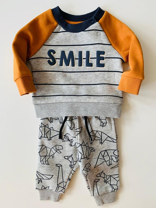 Sweatshirt and trouser Set